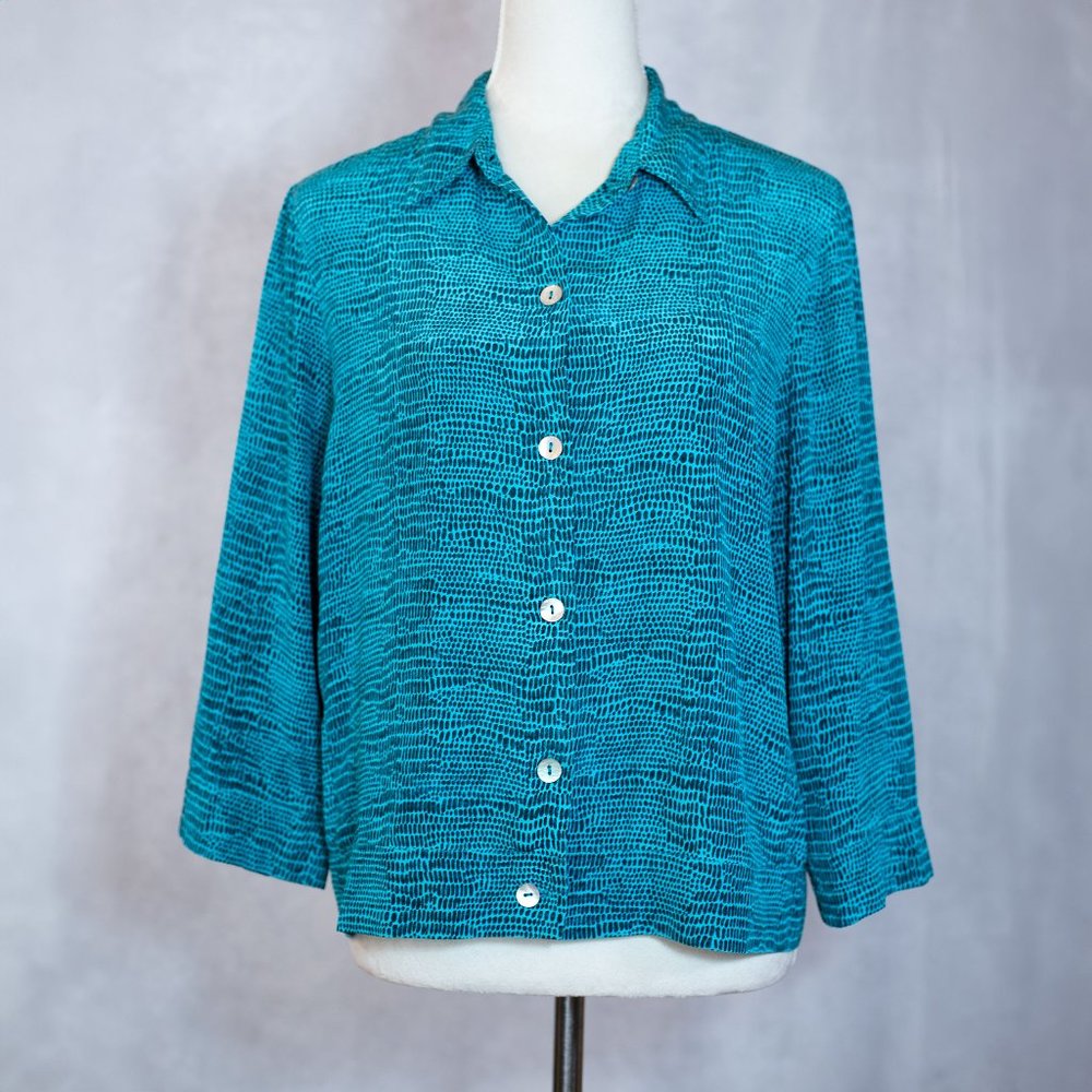 Allison Taylor Silk Shirt Animal Print Turquoise Blouse 3/4 Sleeves Size M